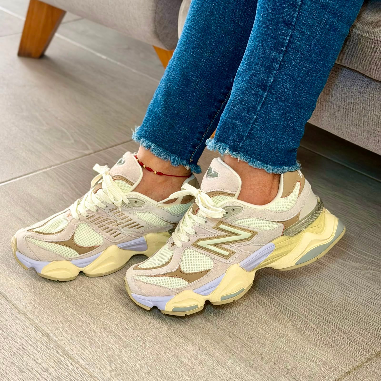 NEW BALANCE BEIGE COLORES 9060