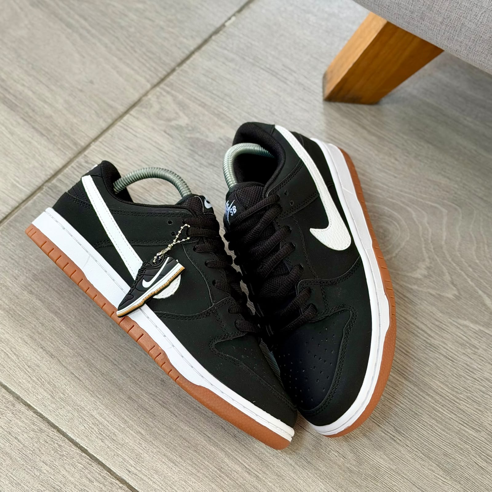 NIKE SB NEGRA